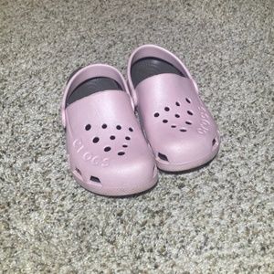 Girls pink crocs